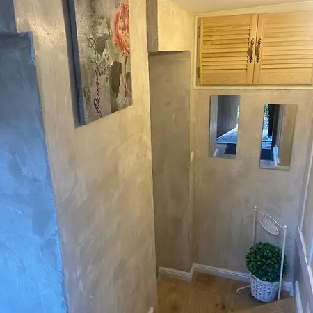 Maly Apartament Z Kuchnia I Lazienka Szczecin