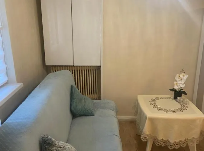 Lejlighed Maly Apartament Z Kuchnia I Lazienka