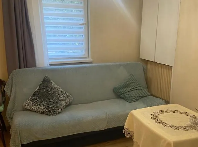 Lejlighed Maly Apartament Z Kuchnia I Lazienka